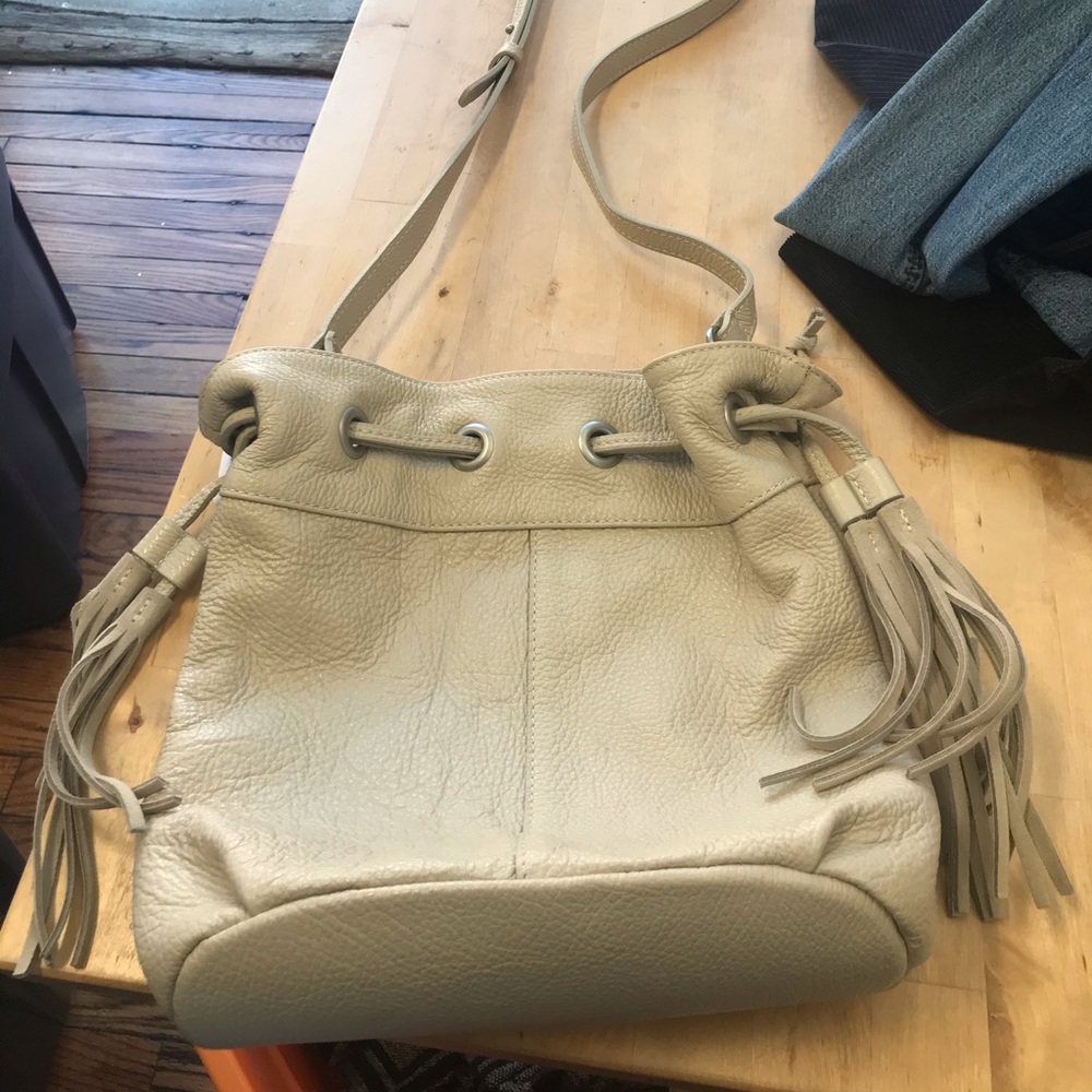 Leather bucket purse